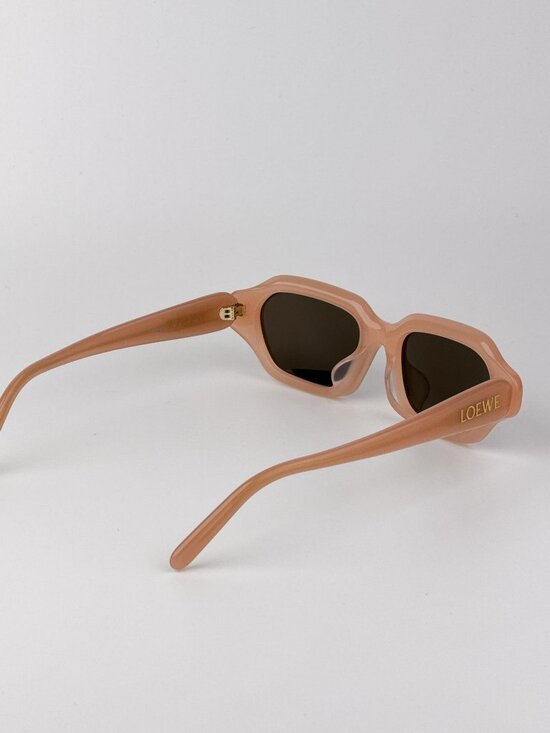 Loewe LW40157U SLIM 72E Rectangle Sunglasses Shiny Nude Pink Frame Grey Lenses